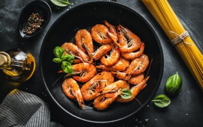 Comment réaliser des crevettes à l’ail et aux épices ?